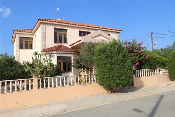 Image No.5-4 Bed Villa / Detached for sale