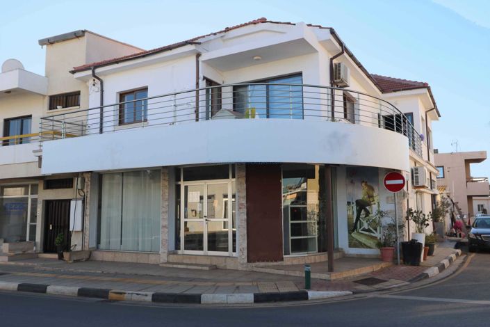 Image No.1-3 Bed Apartment for sale