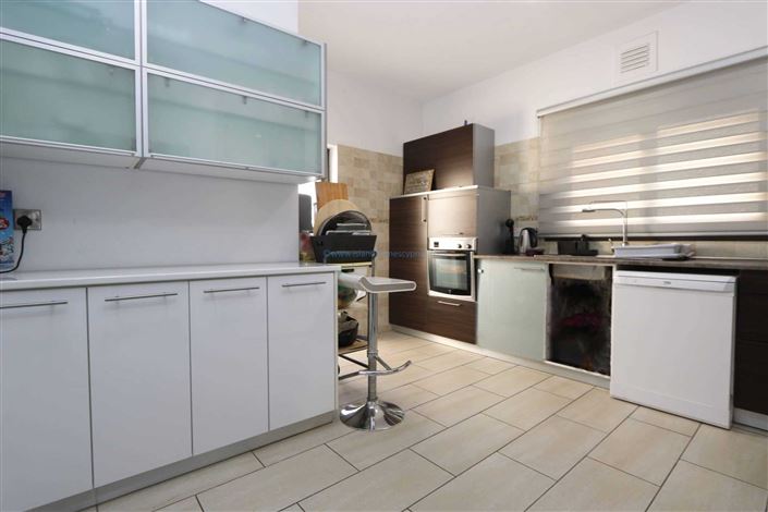 Image No.5-3 Bed Apartment for sale