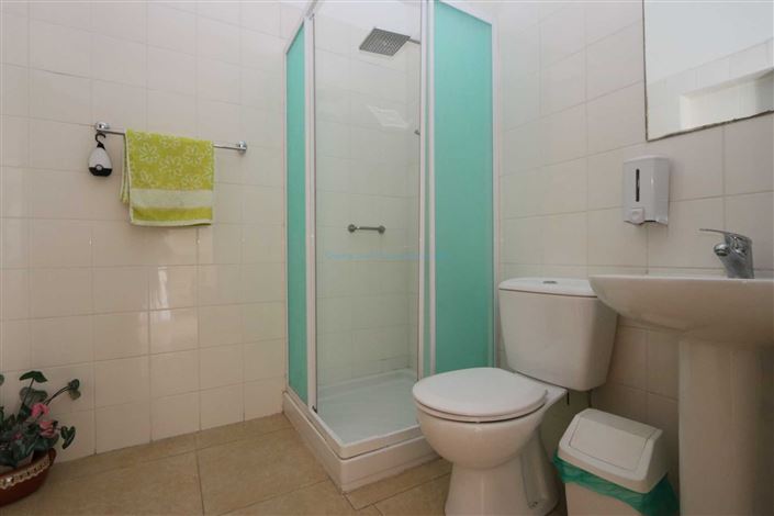 Image No.15-20 Bed Villa / Detached for sale