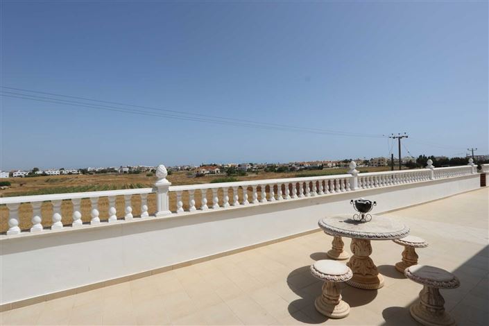 Image No.4-20 Bed Villa / Detached for sale