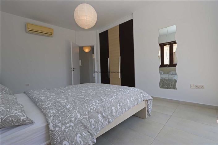 Image No.16-4 Bed Villa / Detached for sale