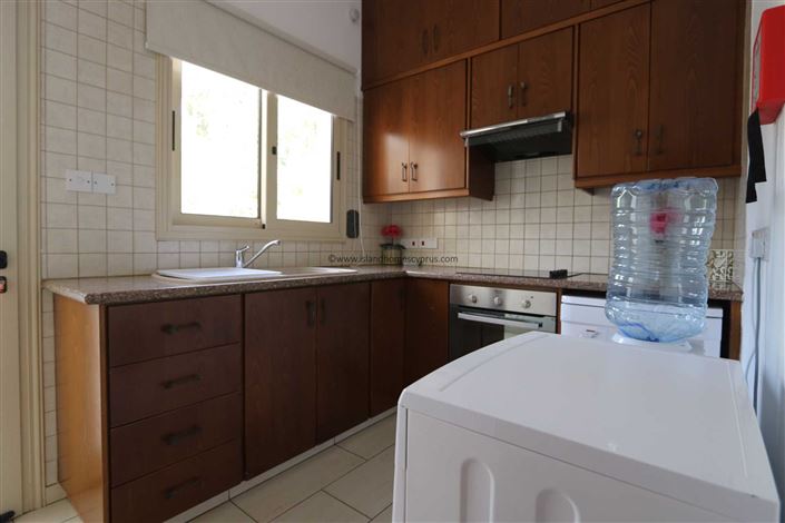 Image No.14-6 Bed Villa / Detached for sale