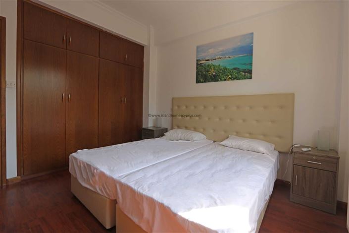 Image No.30-6 Bed Villa / Detached for sale