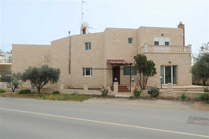 Image No.20-3 Bed Villa / Detached for sale