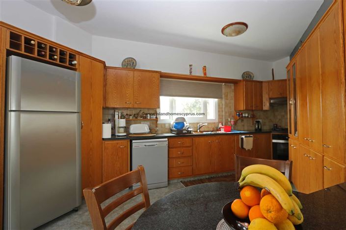 Image No.5-3 Bed Villa / Detached for sale