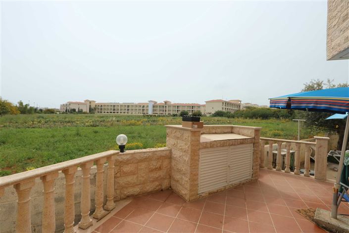 Image No.6-3 Bed Villa / Detached for sale