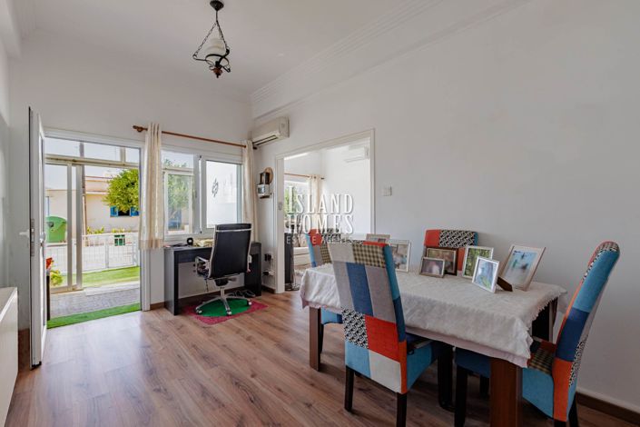 Image No.11-2 Bed Bungalow for sale