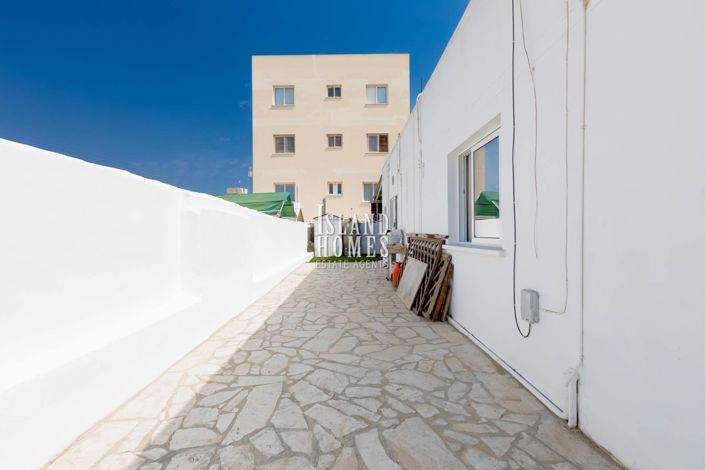 Image No.28-2 Bed Bungalow for sale