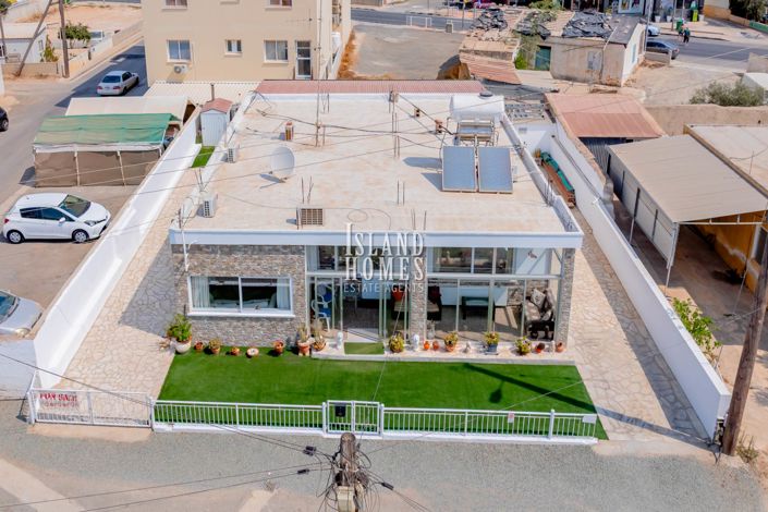 Image No.29-2 Bed Bungalow for sale