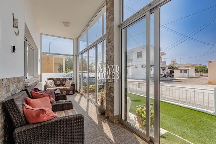 Image No.4-2 Bed Bungalow for sale