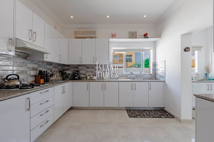 Image No.5-2 Bed Bungalow for sale