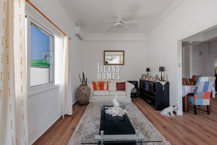 Image No.9-2 Bed Bungalow for sale