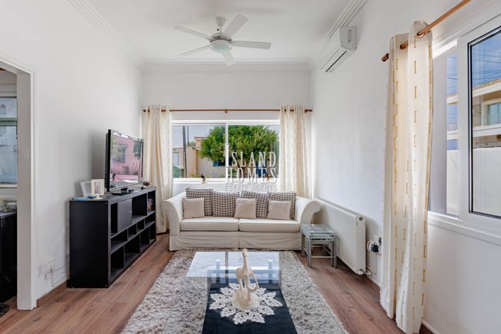 Image No.10-2 Bed Bungalow for sale