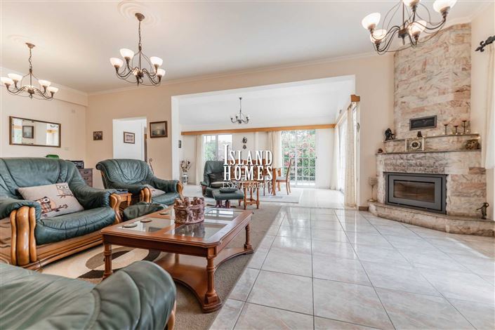 Image No.4-4 Bed Villa / Detached for sale