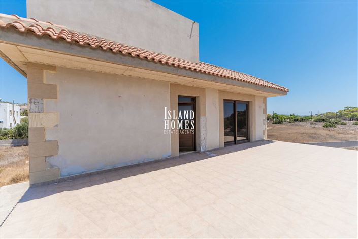 Image No.12-4 Bed Villa / Detached for sale