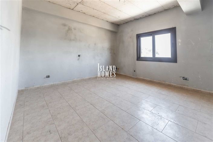 Image No.23-4 Bed Villa / Detached for sale