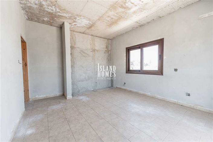 Image No.27-4 Bed Villa / Detached for sale