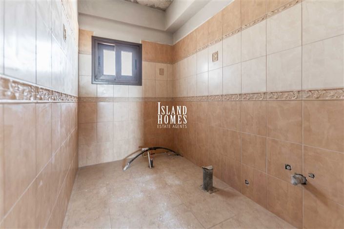 Image No.28-4 Bed Villa / Detached for sale