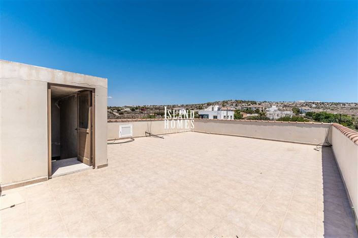 Image No.35-4 Bed Villa / Detached for sale