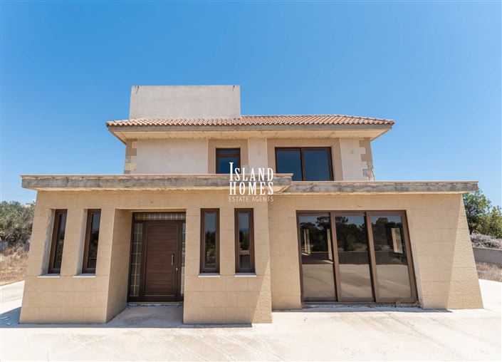 Image No.8-4 Bed Villa / Detached for sale