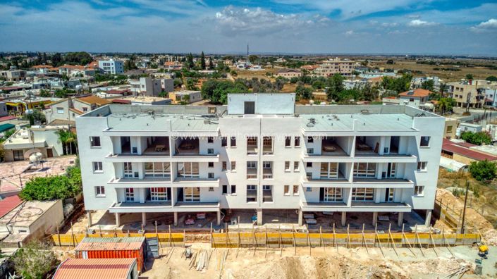 Image No.8-2 Bed Apartment for sale