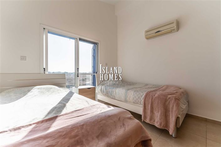 Image No.32-4 Bed Villa / Detached for sale