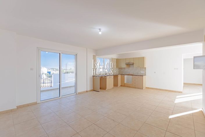 Image No.1-3 Bed Apartment for sale