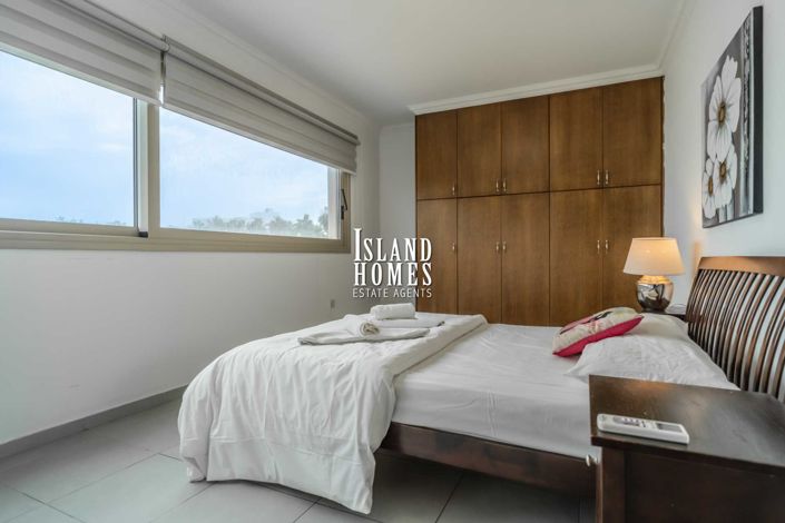 Image No.20-3 Bed Apartment for sale