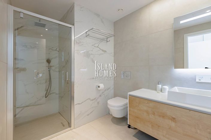 Image No.18-2 Bed Apartment for sale