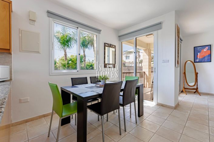 Image No.13-3 Bed Villa / Detached for sale