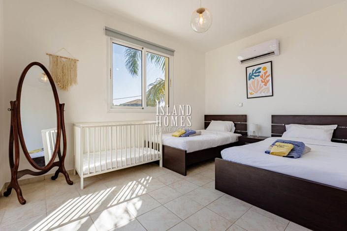 Image No.26-3 Bed Villa / Detached for sale