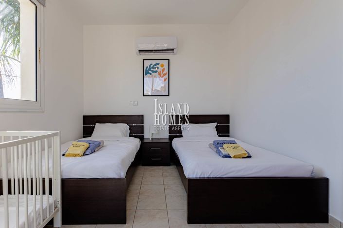 Image No.27-3 Bed Villa / Detached for sale