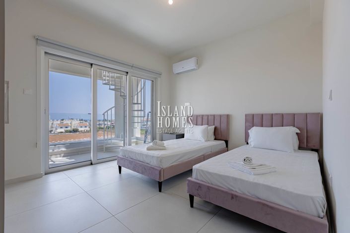 Image No.19-2 Bed Apartment for sale