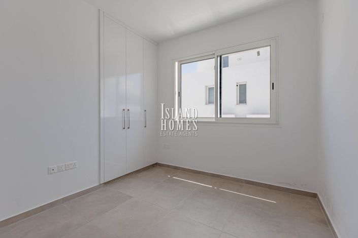 Image No.21-3 Bed Villa / Detached for sale