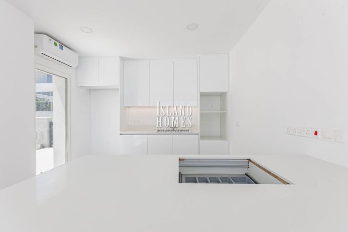 Image No.5-3 Bed Villa / Detached for sale