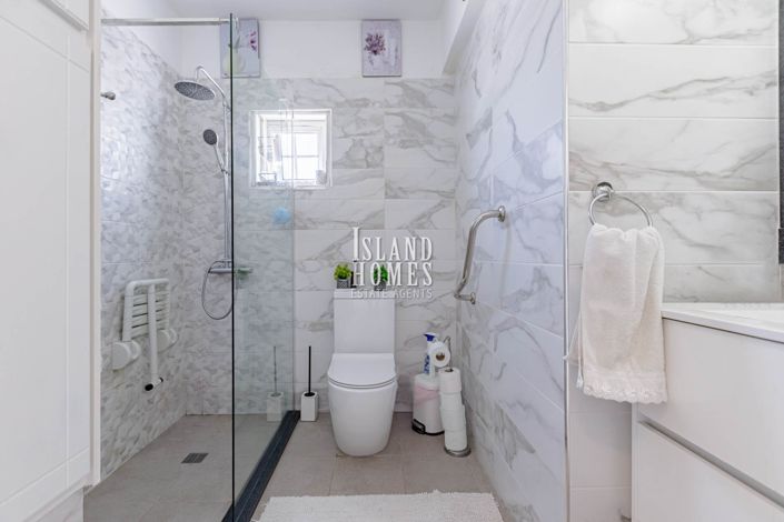 Image No.14-3 Bed Apartment for sale