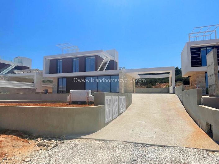 Image No.5-4 Bed Villa / Detached for sale