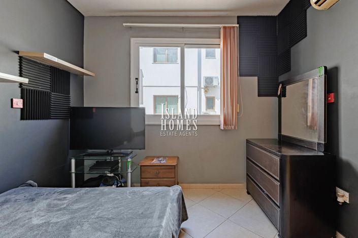 Image No.11-2 Bed Apartment for sale