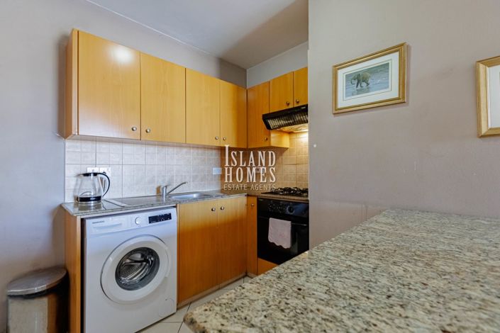 Image No.8-2 Bed Apartment for sale