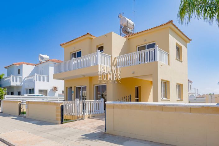 Image No.6-3 Bed Villa / Detached for sale