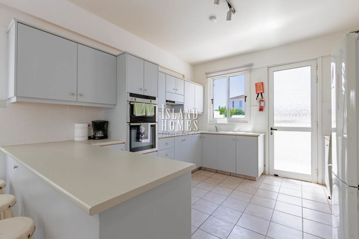 Image No.12-5 Bed Villa / Detached for sale