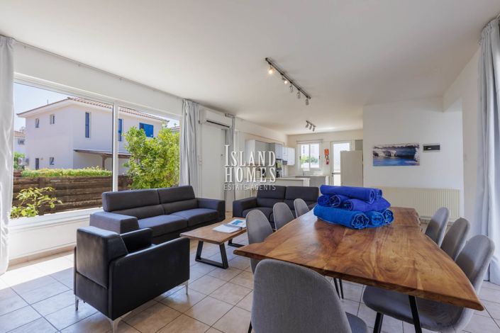 Image No.10-5 Bed Villa / Detached for sale