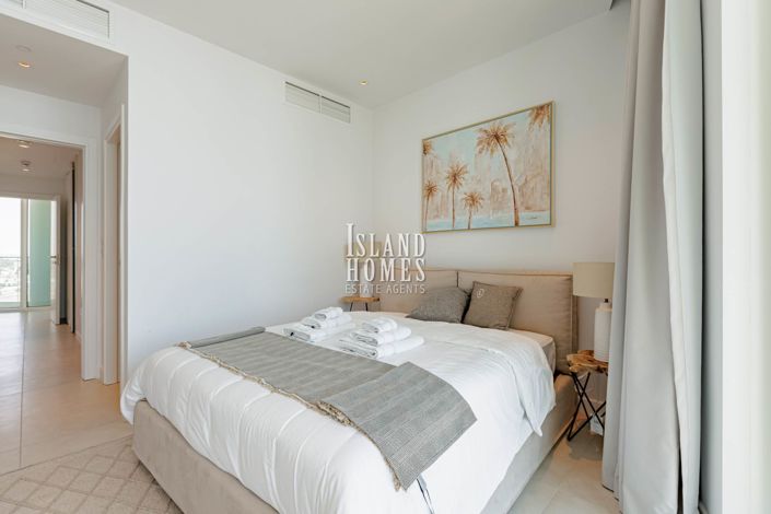 Image No.18-2 Bed Apartment for sale