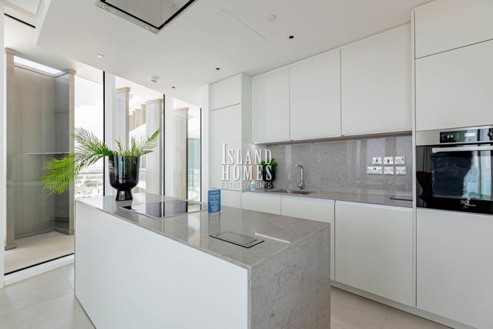 Image No.10-3 Bed Apartment for sale