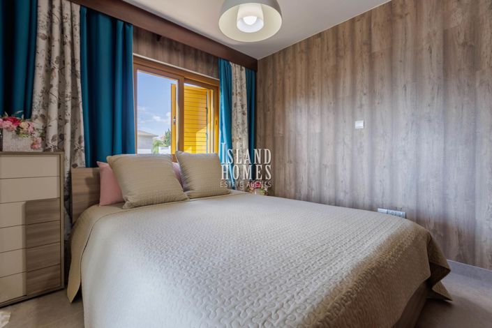 Image No.13-2 Bed Apartment for sale