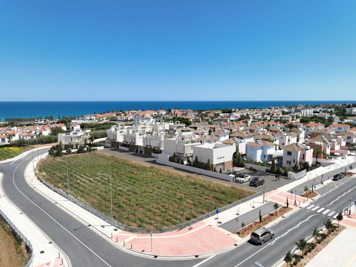 Image No.6-3 Bed Property for sale