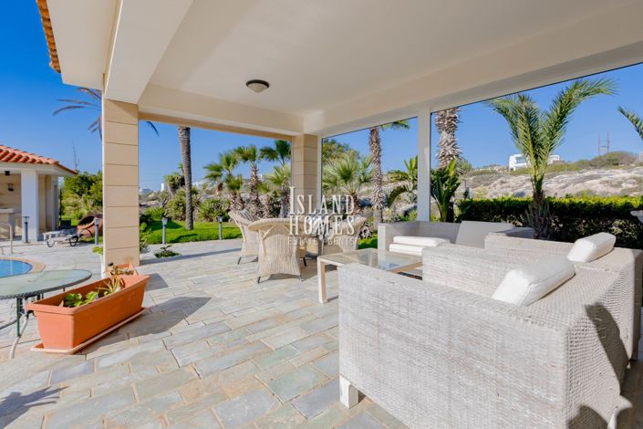 Image No.19-4 Bed Villa / Detached for sale