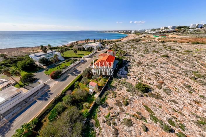 Image No.34-4 Bed Villa / Detached for sale