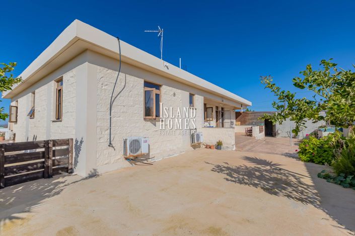 Image No.8-2 Bed Property for sale